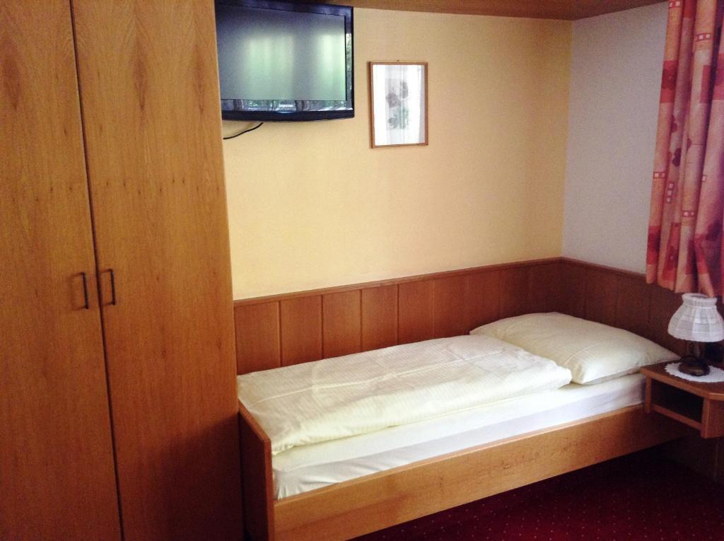 Hotel Rupertihaus Heiligenblut Chambre photo