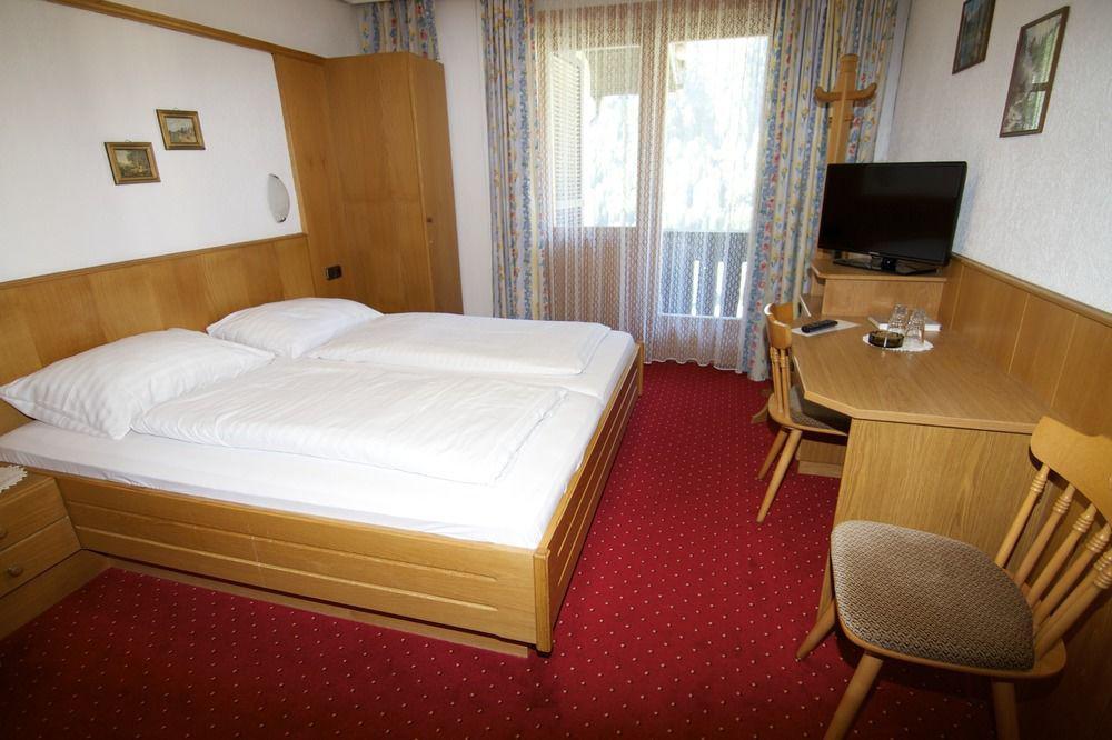 Hotel Rupertihaus Heiligenblut Extérieur photo
