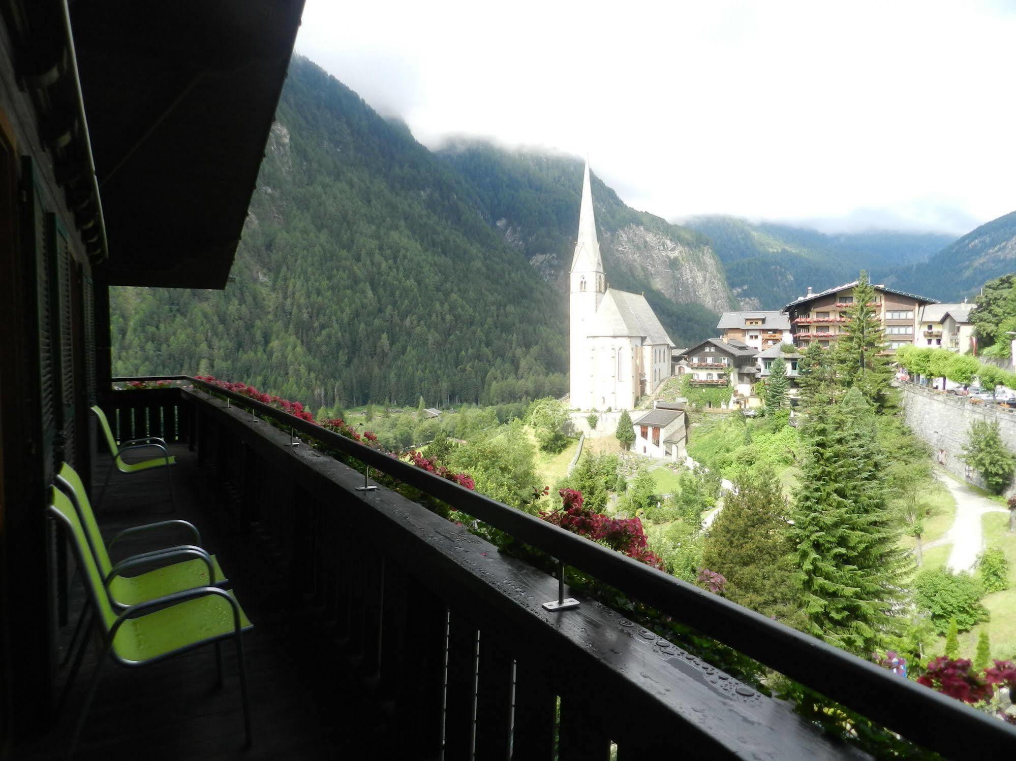 Hotel Rupertihaus Heiligenblut Extérieur photo