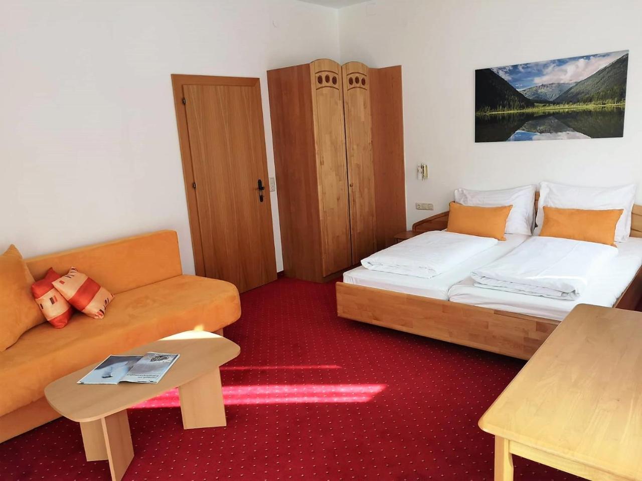 Hotel Rupertihaus Heiligenblut Extérieur photo